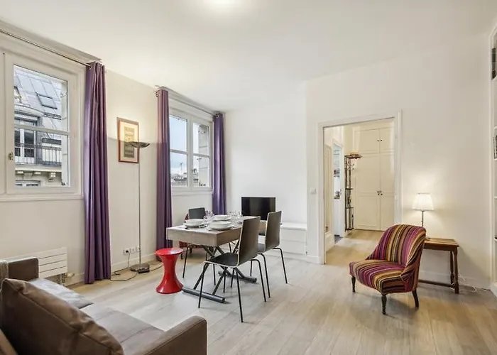 607 Paradis - Superb In * Parigi